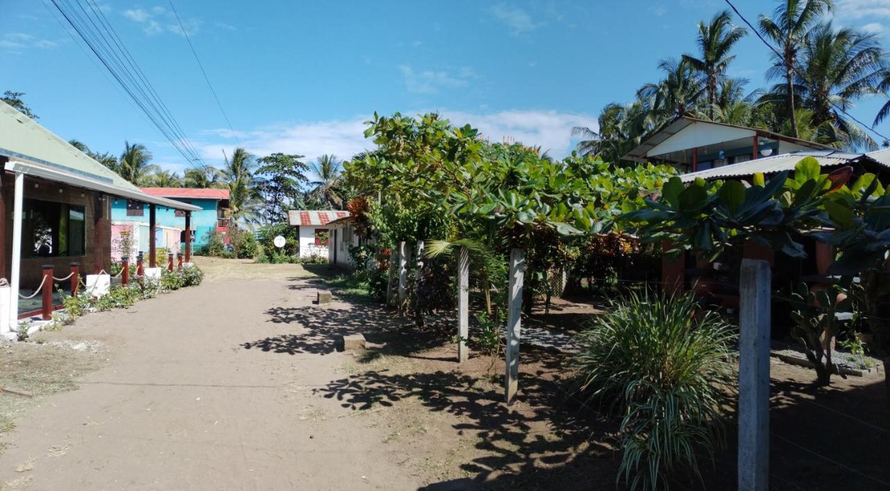 Micheck Beach House Tortuguero Exterior foto