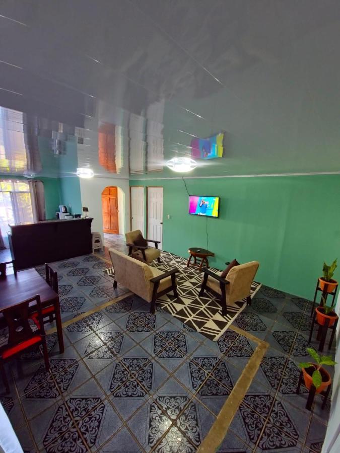 Micheck Beach House Tortuguero Exterior foto